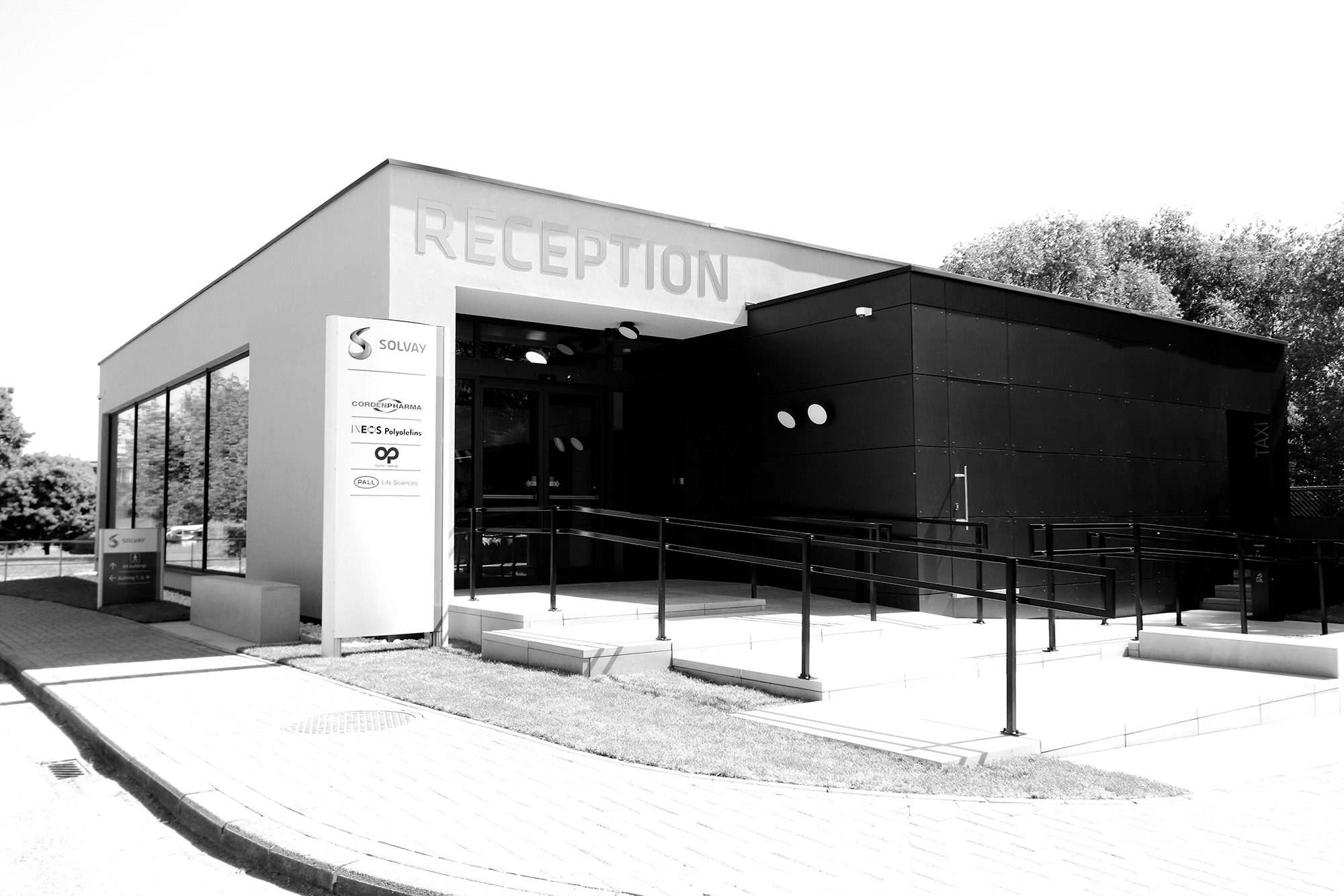 Sandrine Devos - Architecture d'intérieur | Pavillon d’accueil du site Solvay Campus à Neder-over-Heembeek
