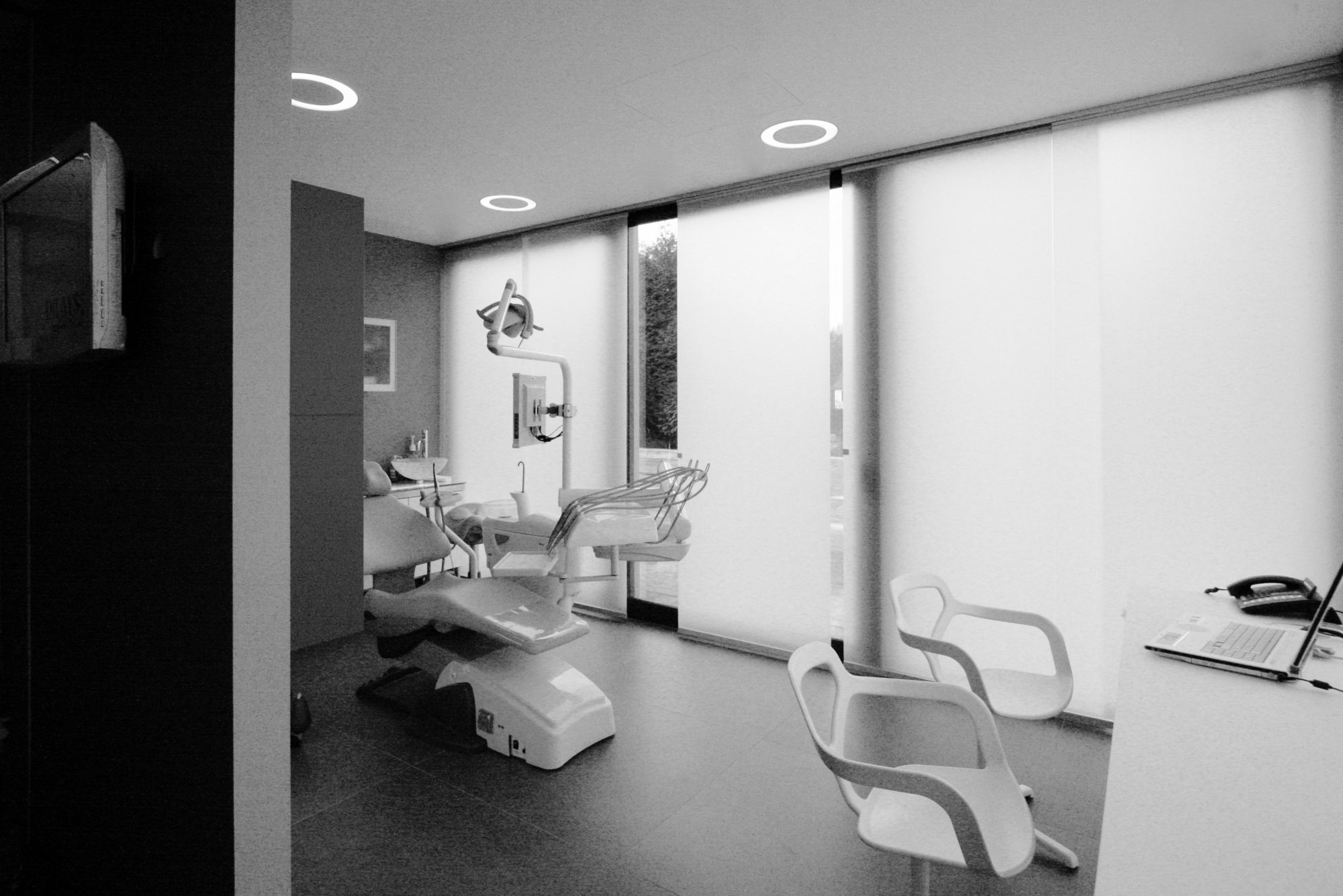 Sandrine Devos - Architecture d'intérieur | Aménagement d’un cabinet dentaire à Loverval